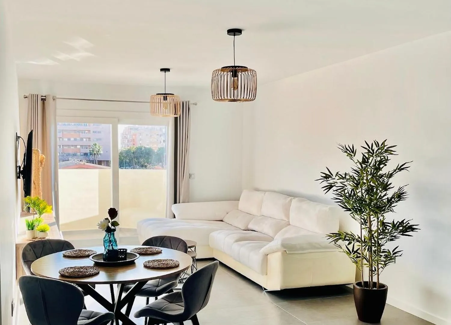 Termica Beach Malaga Apartment